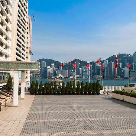 Marco Polo Hongkong Hotel Exterior photo View of Victoria Harbour from the hotel