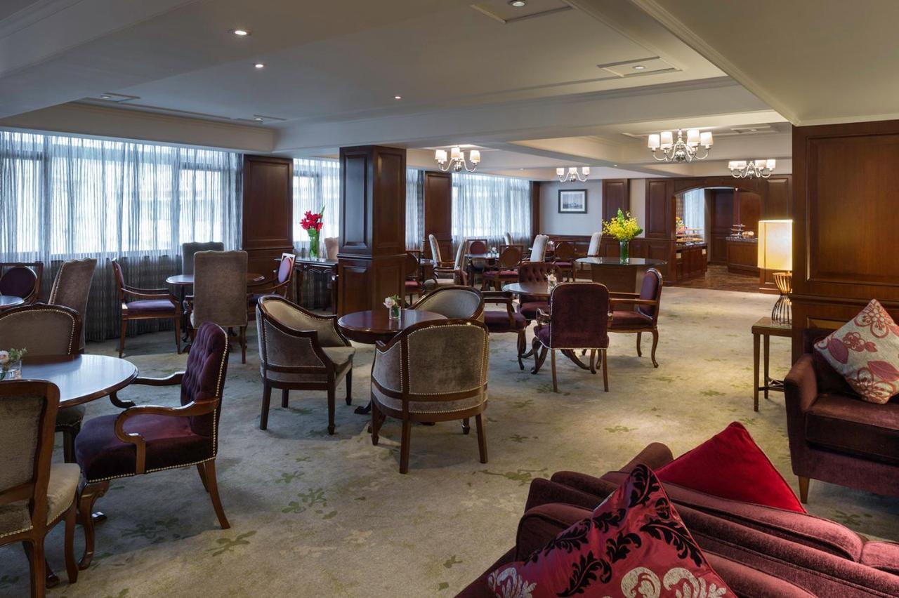 Marco Polo Hongkong Hotel Exterior photo The lounge at the airport