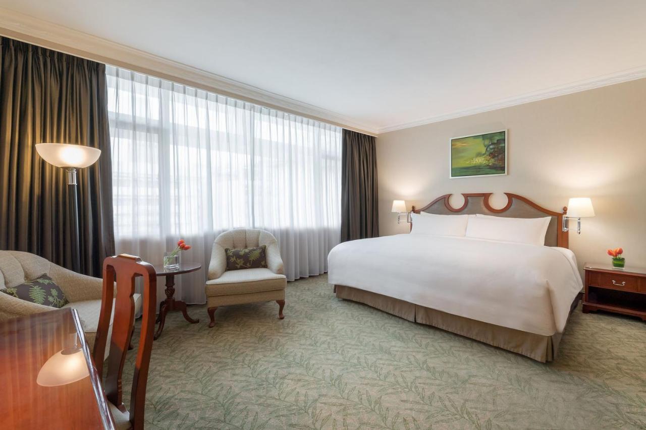 Marco Polo Hongkong Hotel Exterior photo Deluxe Room