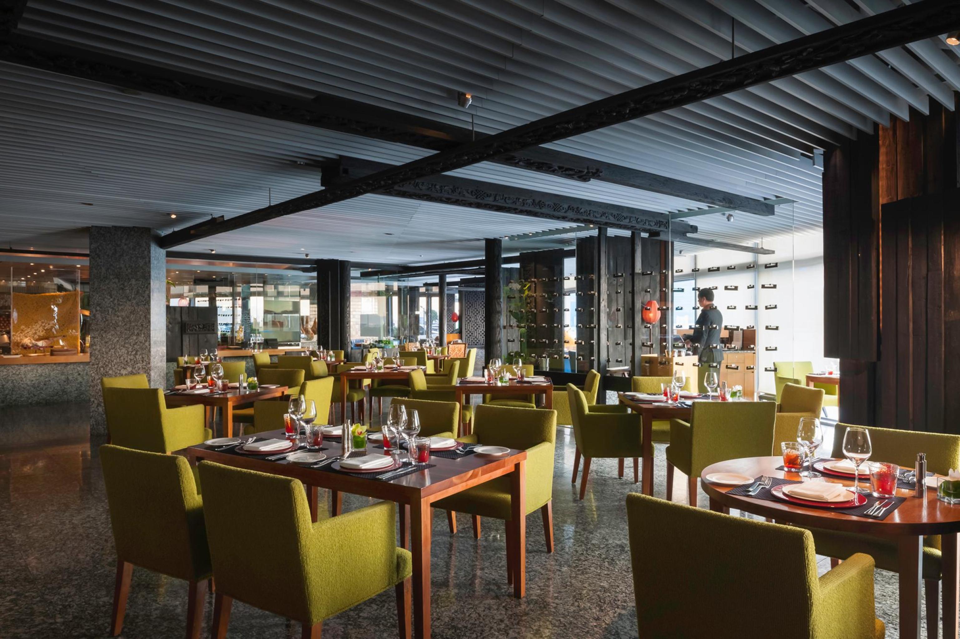 Marco Polo Hongkong Hotel Exterior photo The restaurant