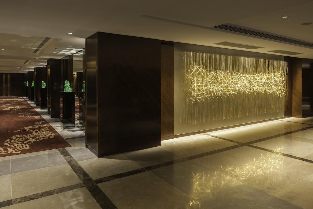 Marco Polo Hongkong Hotel Exterior photo The interior of the hotel