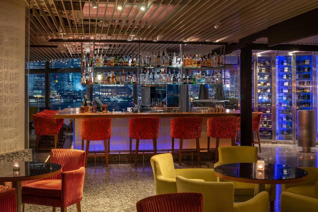 Marco Polo Hongkong Hotel Exterior photo The bar at the 101 bar